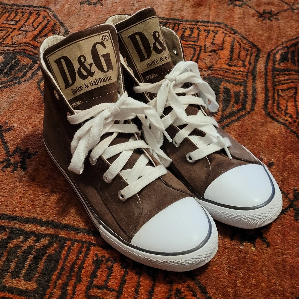 DOLCE & GABBANA HIGH TOPS SIZE 8